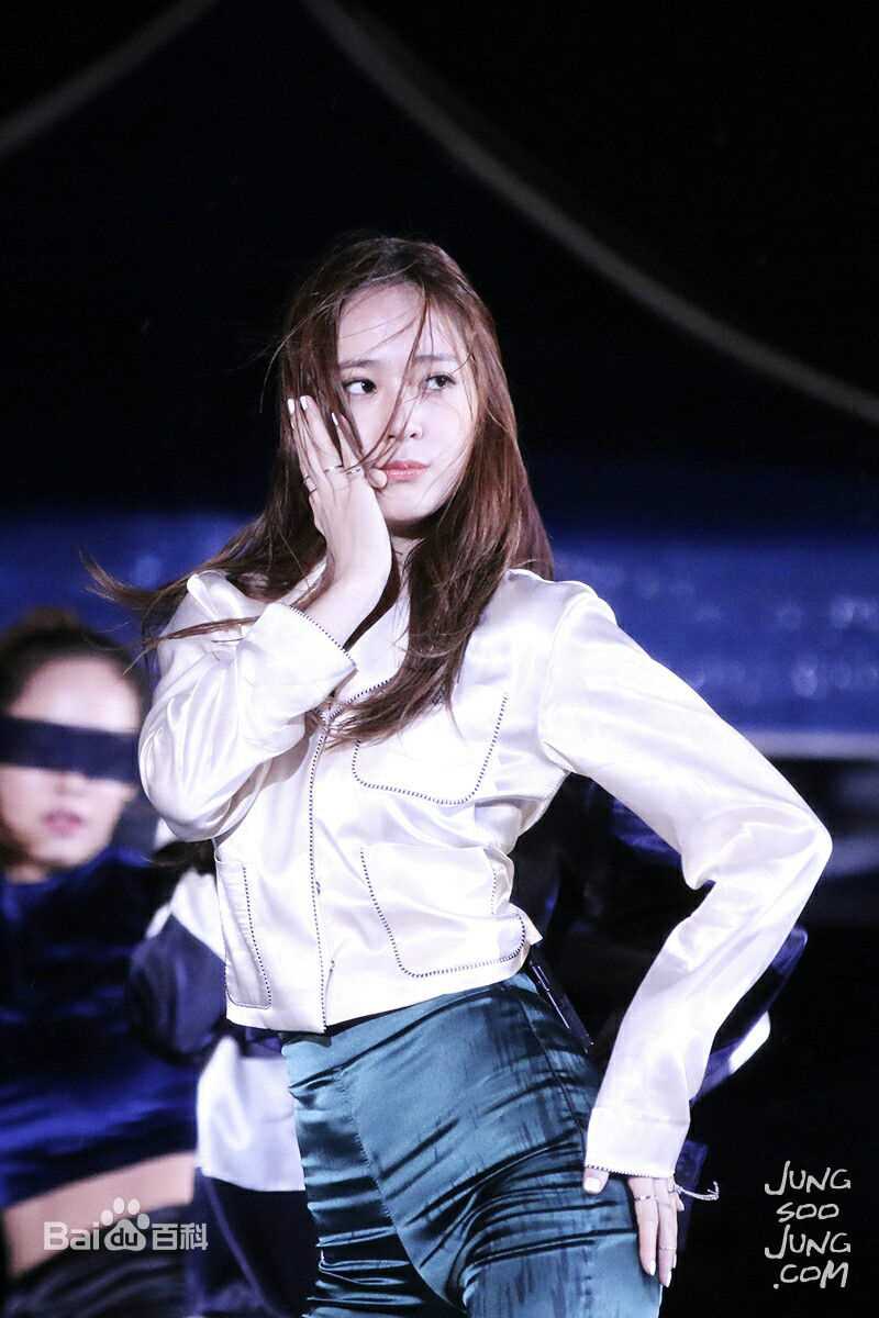 郑秀晶(Jung Soo Jung、Chrystal、Krystal、)9图片图册