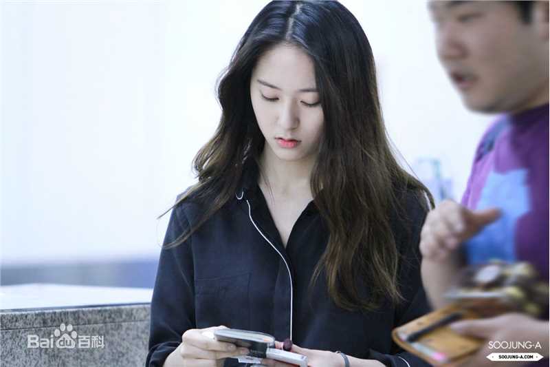 郑秀晶(Jung Soo Jung、Chrystal、Krystal、)1性感图片图集