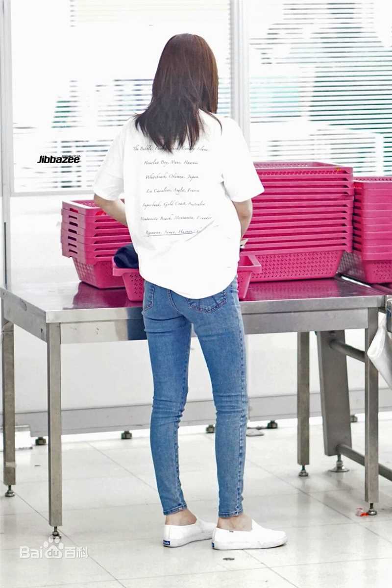 郑秀晶(Jung Soo Jung、Chrystal、Krystal、)1性感图片图集