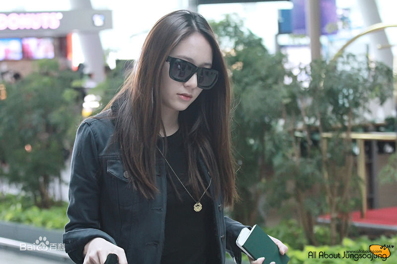 郑秀晶(Jung Soo Jung、Chrystal、Krystal、)1性感图片图集