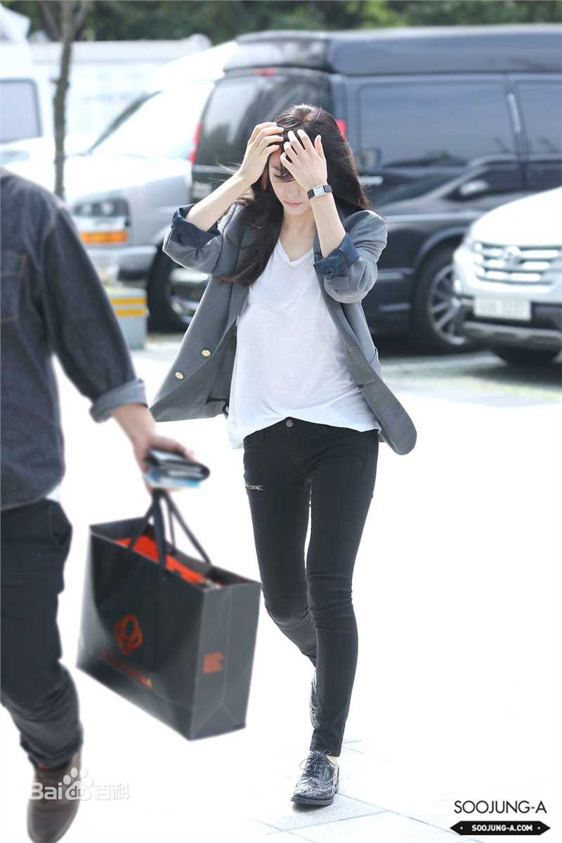 郑秀晶(Jung Soo Jung、Chrystal、Krystal、)1性感图片图集