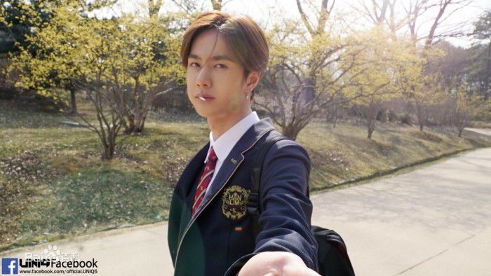 王一博(YiBo)演唱会及其他素颜照壁纸