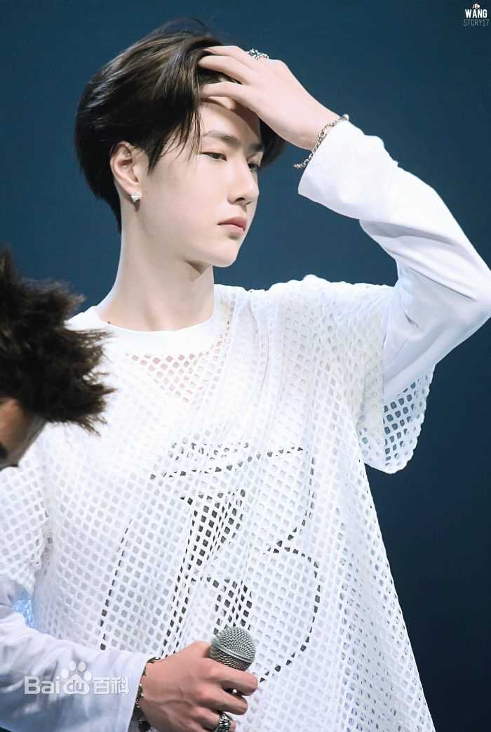 王一博(YiBo)演唱会及其他素颜照壁纸