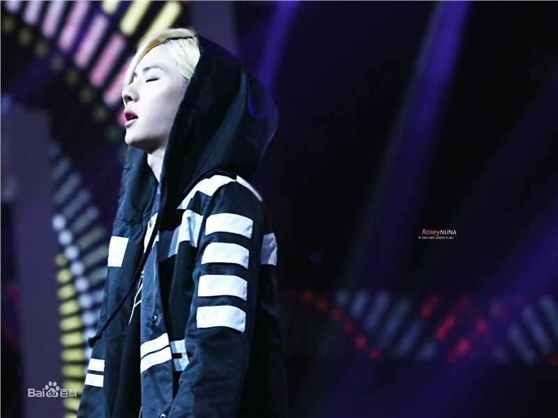 王一博(YiBo)2014年-2015年素颜照相册