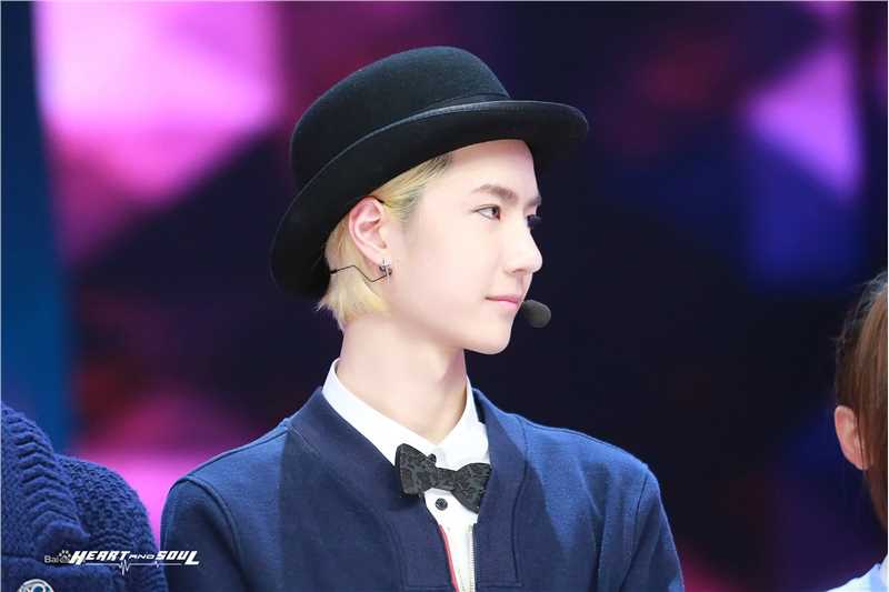 王一博(YiBo)2014年-2015年素颜照相册