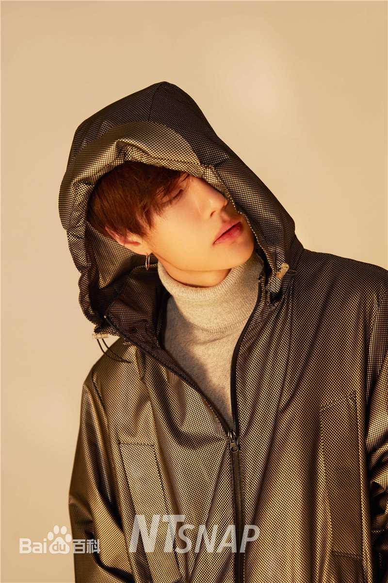 最全王一博(YiBo)在《NTsnap》时尚大片中的壁纸