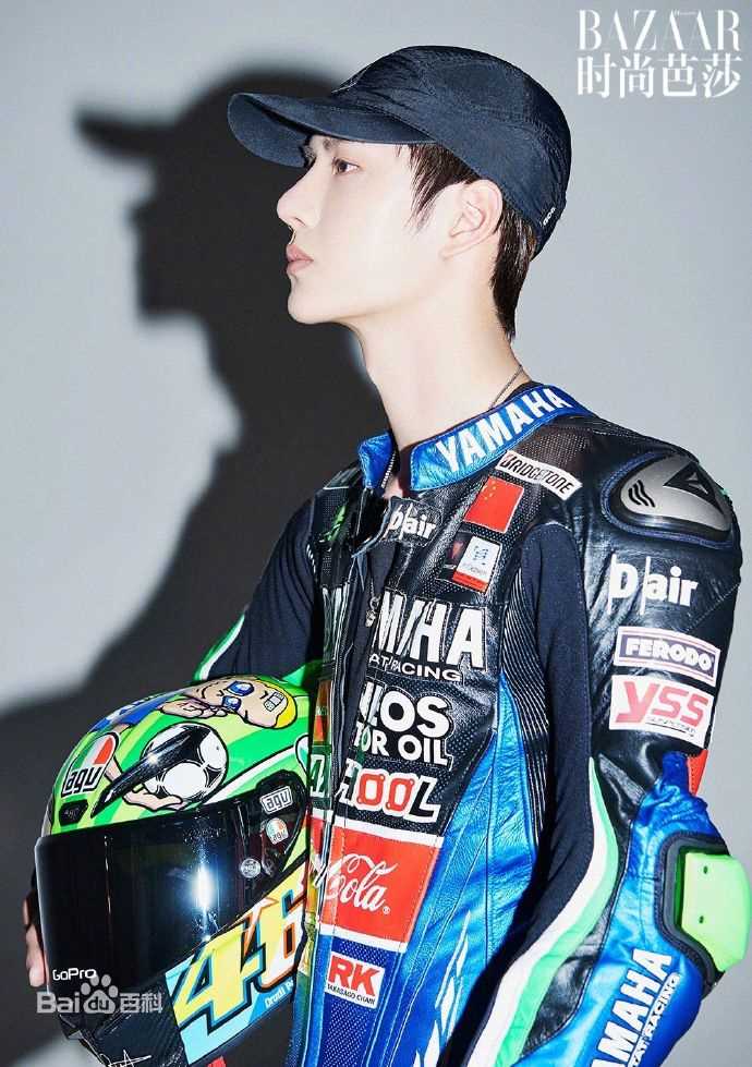 王一博(YiBo)前后照片