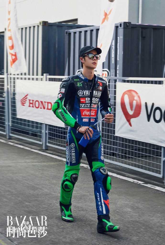 王一博(YiBo)前后照片