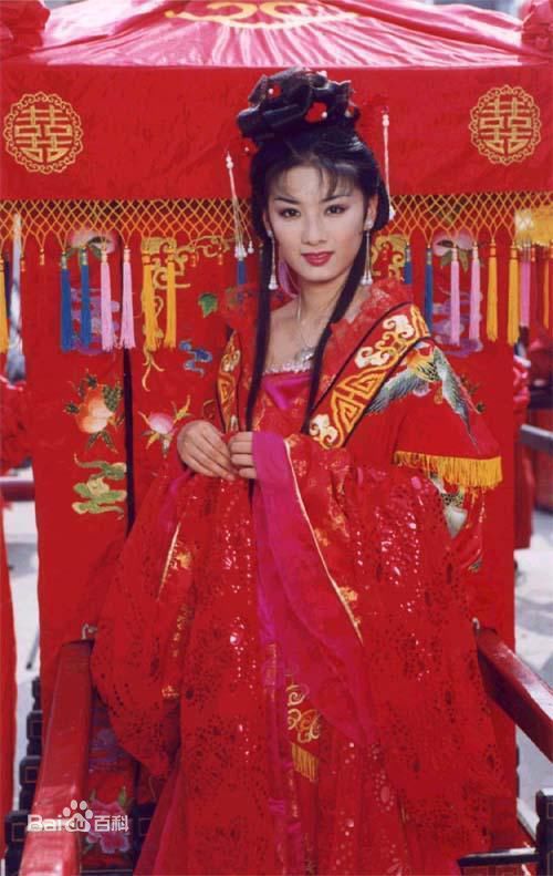 黄奕(Crystal)影视造型前后照片