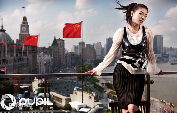 黄奕(Crystal)最全时尚杂志大片壁纸