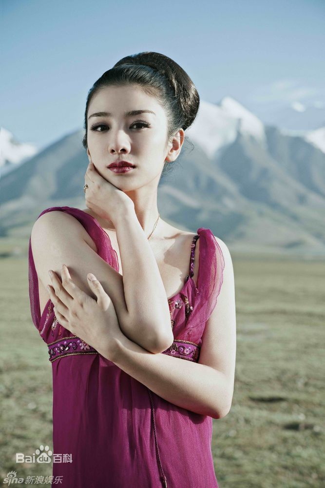 最全黄奕(Crystal)精彩图册