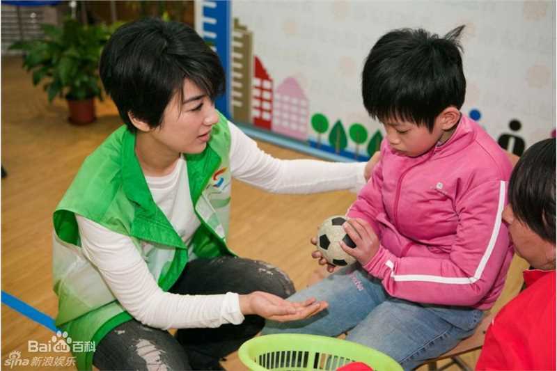 最全黄奕(Crystal)精彩图册