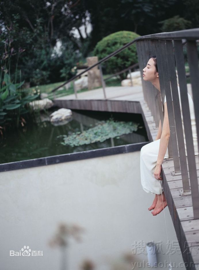 最全黄奕(Crystal)精彩图册