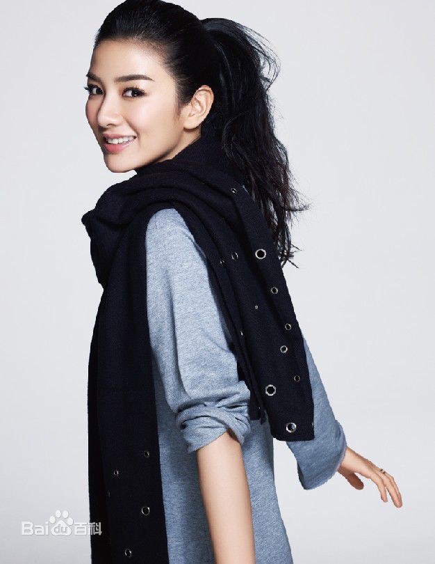 最全黄奕(Crystal)精彩图册