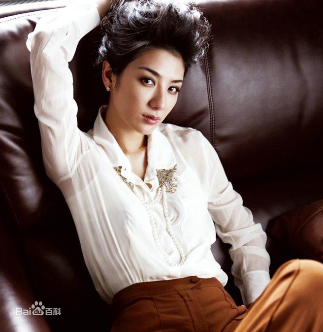 最全黄奕(Crystal)精彩图册