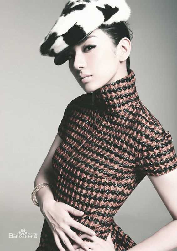 最全黄奕(Crystal)精彩图册