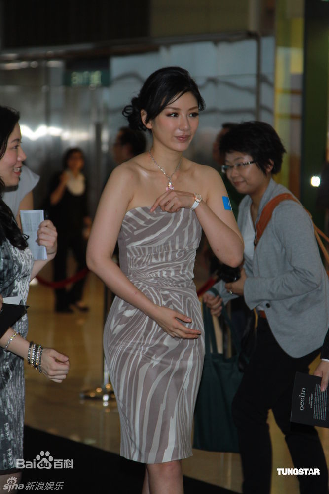 最全黄奕(Crystal)精彩图册