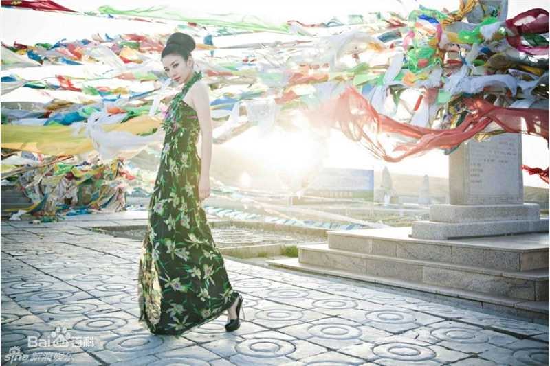 最全黄奕(Crystal)精彩图册