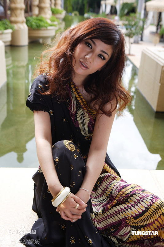 最全黄奕(Crystal)精彩图册