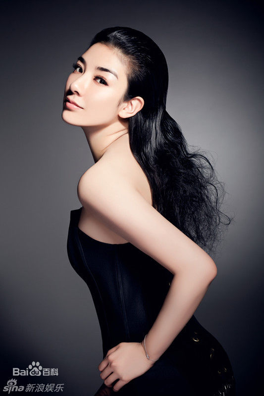 最全黄奕(Crystal)精彩图册