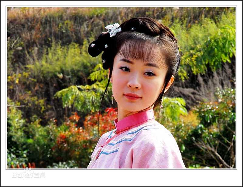 霍思燕(Huo Siyan)在《玫瑰江湖》饰演女一号君绮罗中的