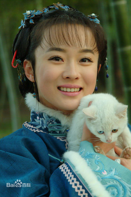 霍思燕(Huo Siyan)在《玫瑰江湖》饰演女一号君绮罗中的