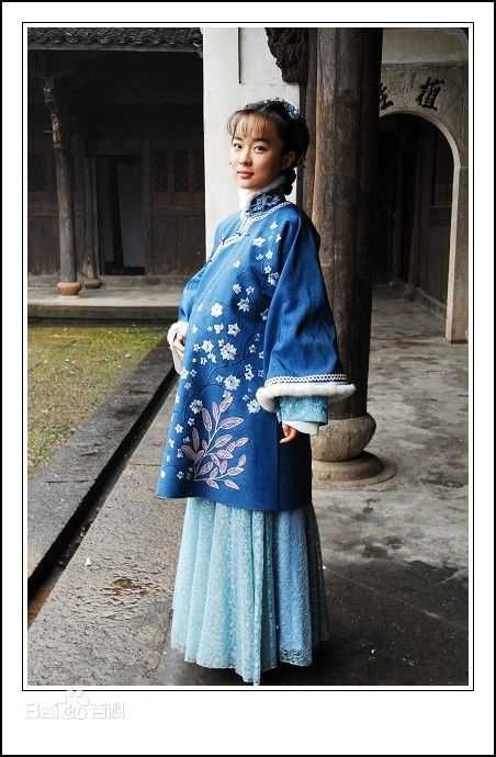 霍思燕(Huo Siyan)在《玫瑰江湖》饰演女一号君绮罗中的