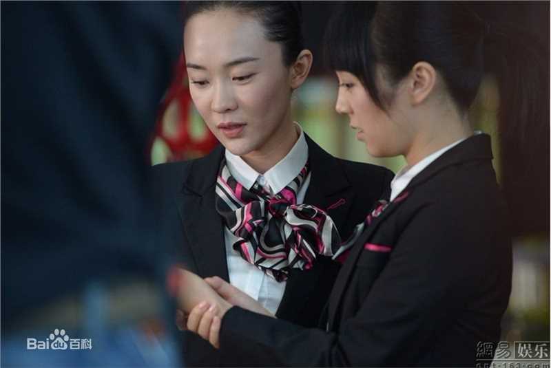 精选霍思燕(Huo Siyan)在《爱情面前谁怕谁》饰演女一号于小渔中的图册