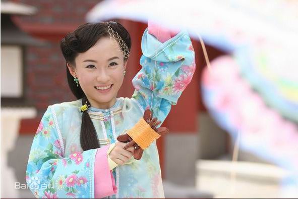 霍思燕(Huo Siyan)在《大清后宫之还君明珠》饰演沈吟秋中的