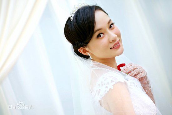 精选霍思燕(Huo Siyan)在《父亲》饰演女主角霍燕燕中的图册