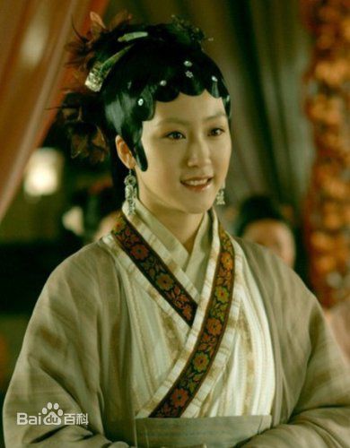 周美毅新红楼梦——饰演李纨生活照相册