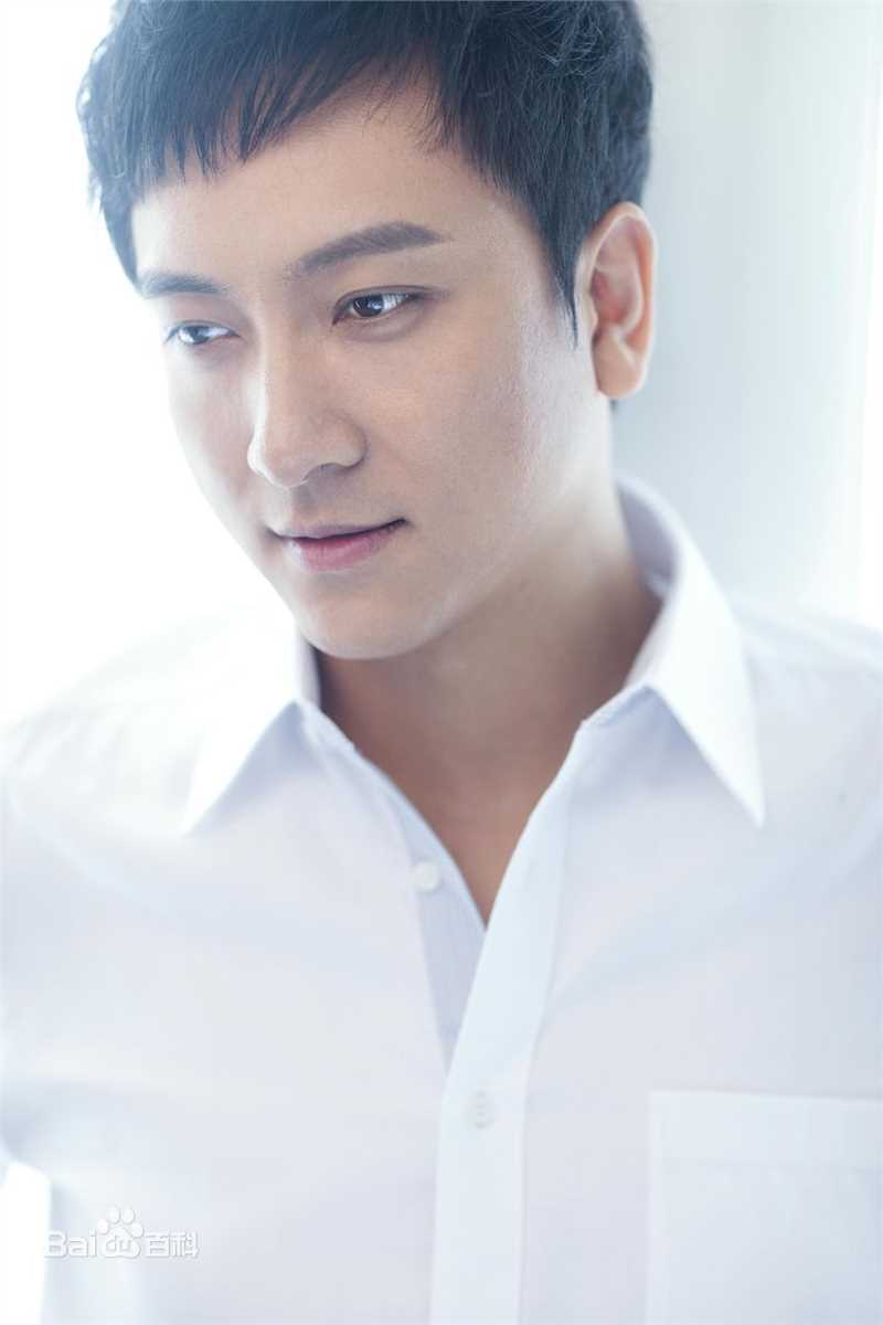 最优质王时雨生活照