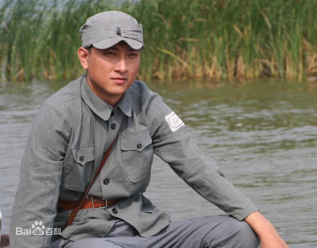 高清王时雨性感图片