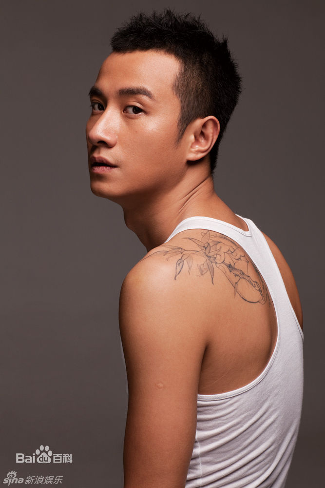 文章(Wen Zhang)最优质杂志照相册