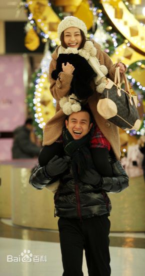 文章(Wen Zhang)电视剧《裸婚时代》剧照