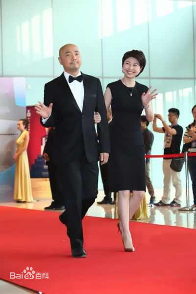 薛晓路出席活动壁纸壁纸