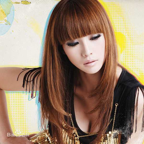 柳岩(Ada)精选EP《岩色》珍藏图册