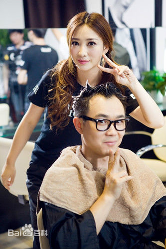 柳岩(Ada)丝男士壁纸壁纸