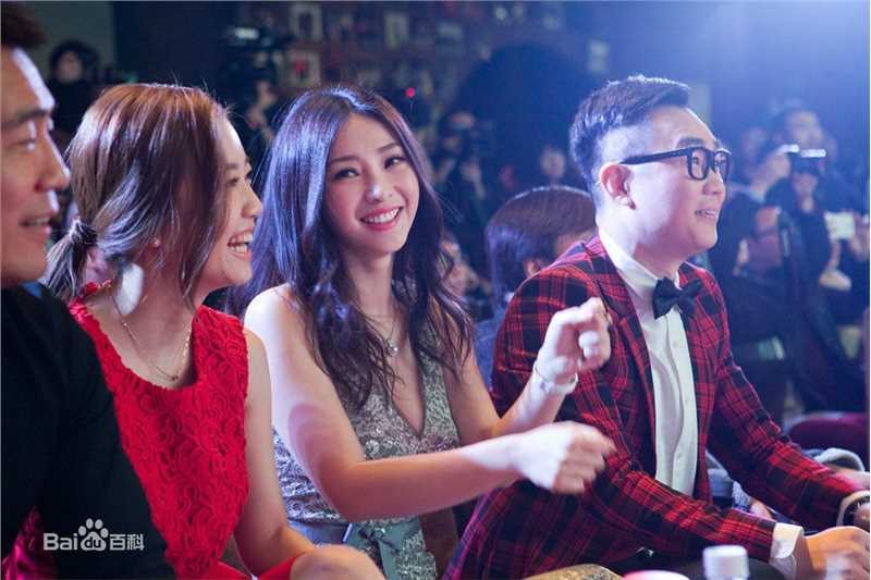 柳岩(Ada)丝男士壁纸壁纸