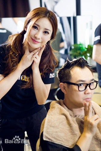 柳岩(Ada)丝男士壁纸壁纸