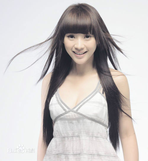 柳岩(Ada)纯色背景图片图册生活照