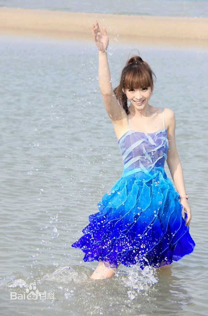 柳岩(Ada)岩途之旅性感图片图集