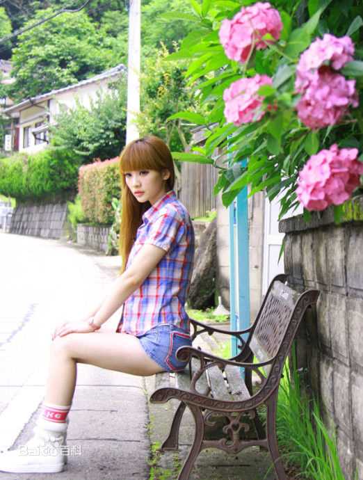 柳岩(Ada)岩途之旅性感图片图集