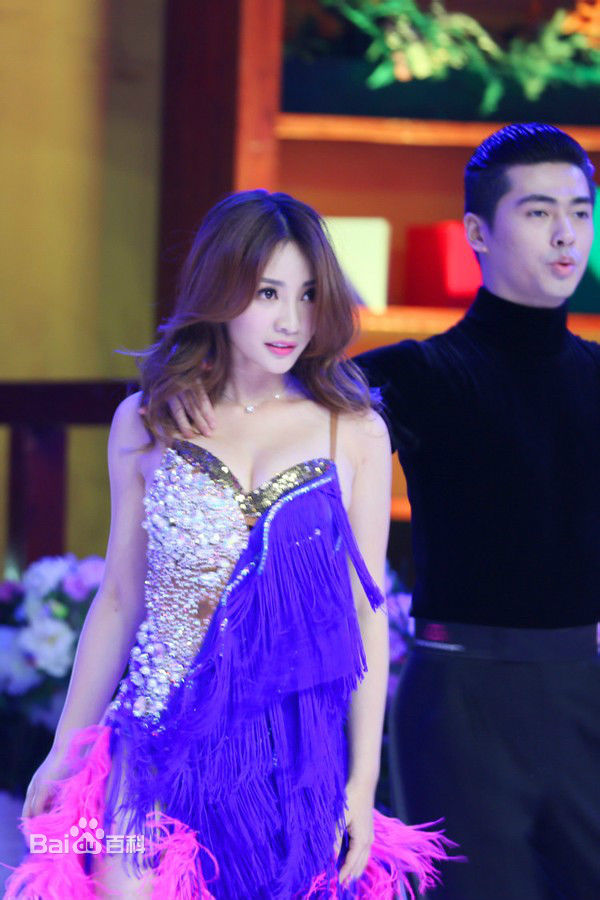 柳岩(Ada)主持/参加综艺图册图片图集