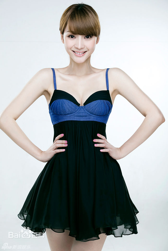 最新柳岩(Ada)精彩图册