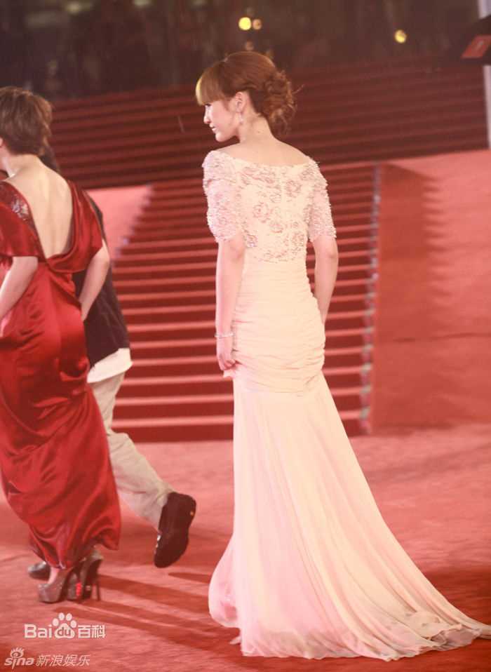 最新柳岩(Ada)精彩图册