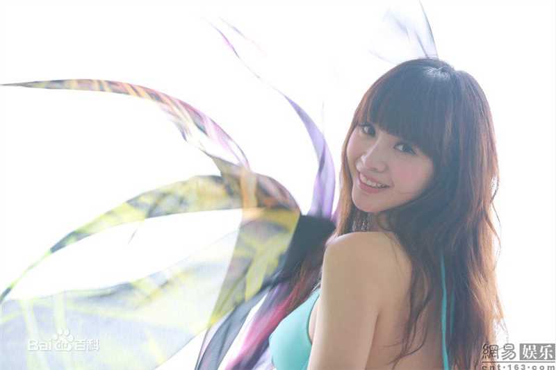 最优质柳岩(Ada)精彩图册