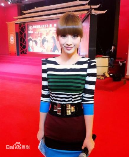 柳岩(Ada)的个人图册性感图片图集