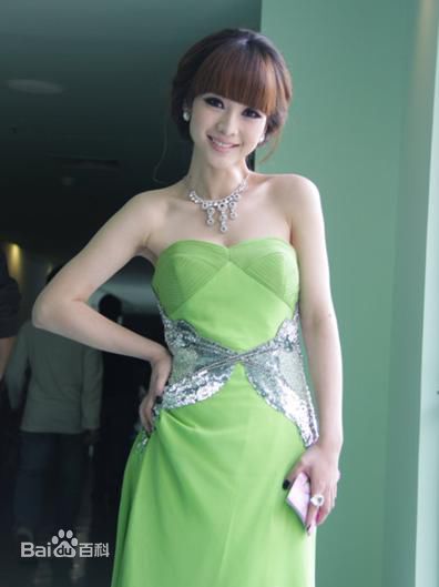 柳岩(Ada)的个人图册性感图片图集