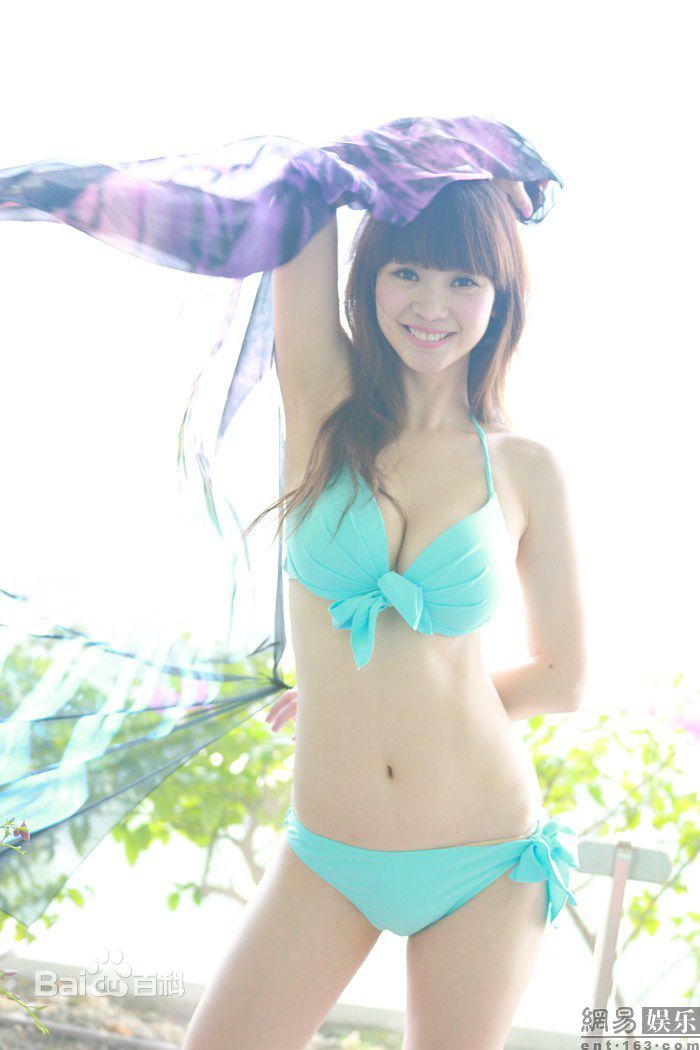 最新柳岩(Ada)精彩图册